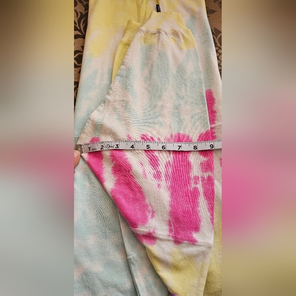 Authentic Vintage Walt Disney World Logo Tie-dye Spirit Jersey (XS) V-BLP - Picture 12 of 13